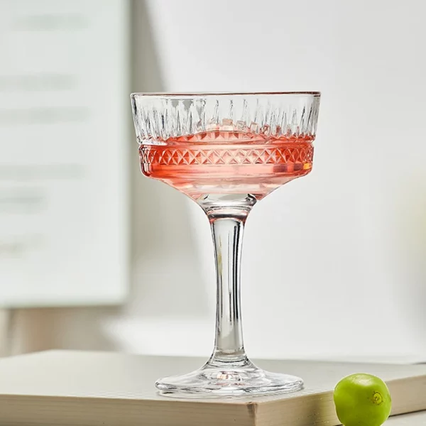 1/2pcs European style Carved Cocktail Glass Bar Cup Mojito Glasses Drinking Goblet Martini Goblet Wine Glasses - Image 3